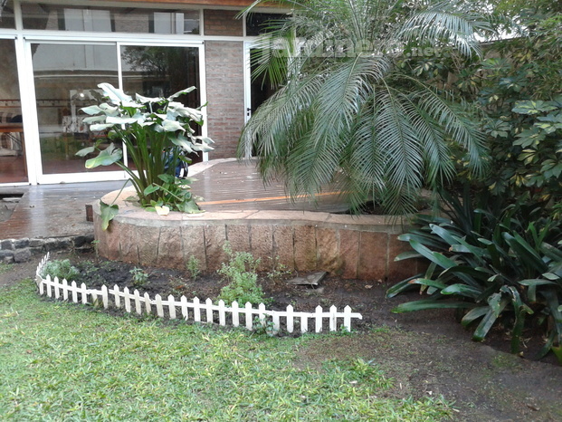 Jardin con deck